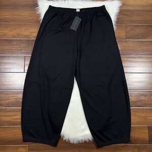 NWT Bryn Walker Women's Size Large Black Ponte Knit Olivier‎ Lantern Leg Pants